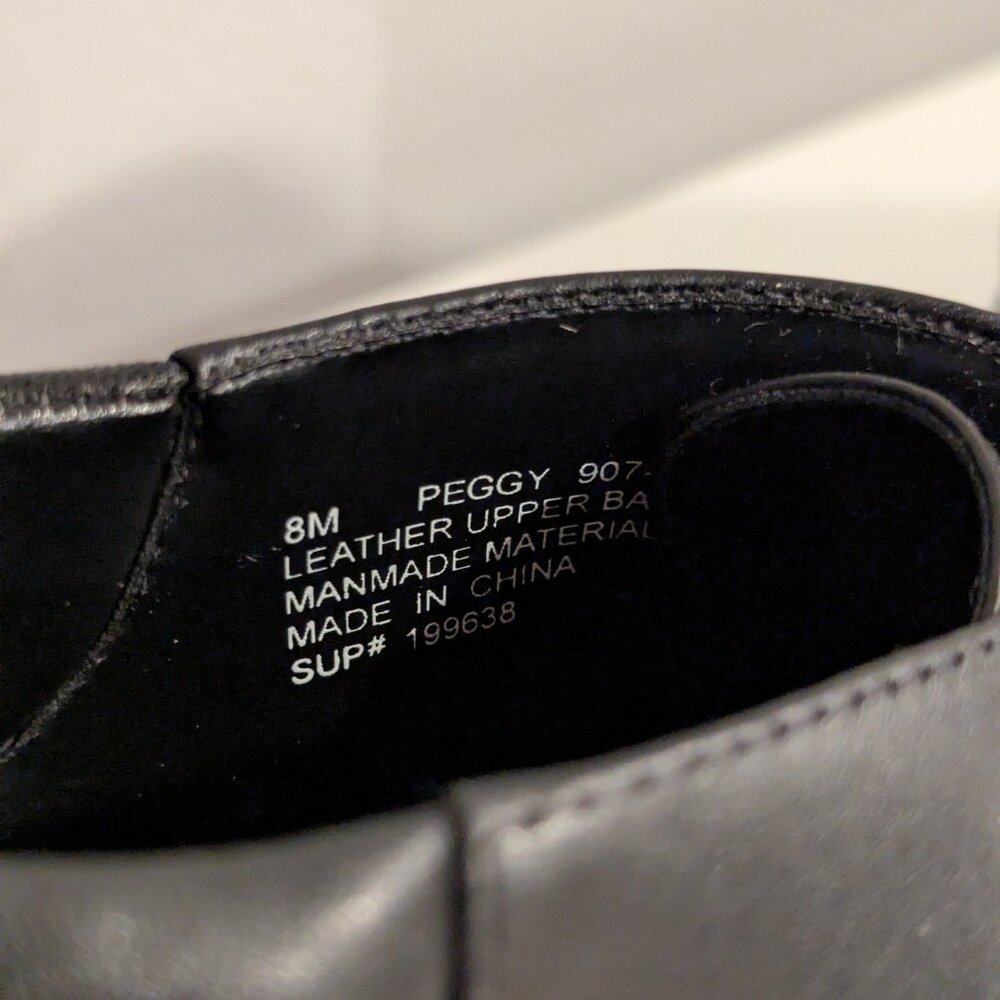 St. John's Bay Peggy black patent leather low-heeled ankle boots, women's size 8 - Picture 6 of 8